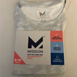 MISSION Cooling Performance Shirt Short Sleeve UPF 50 Sun Protection S/M